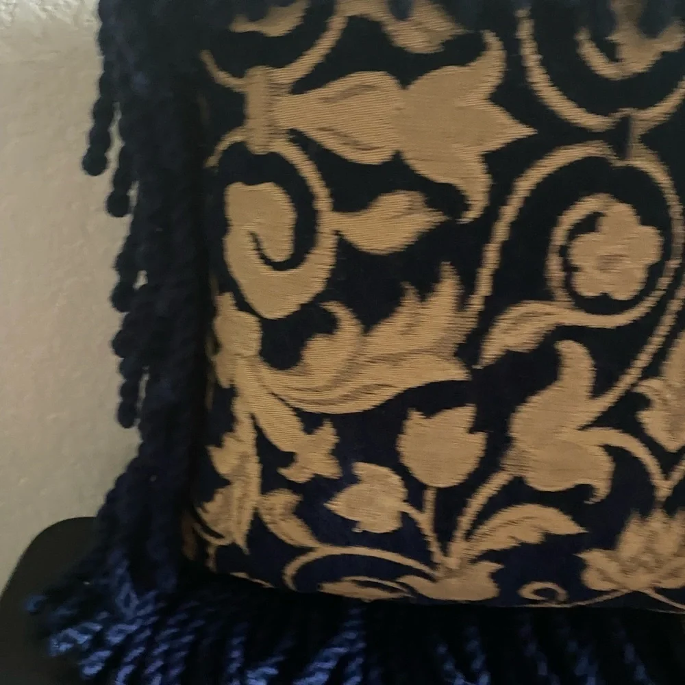 Borgata navy gold